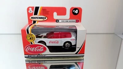 Matchbox 1999 Ford Mustang Cabrio Coca Cola in scatola - Immagine 1 di 3