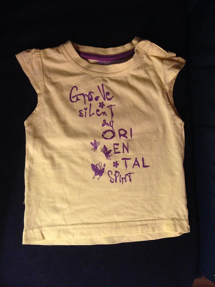 Baby Shirt TShirt gelb kiwi grün 74 80 Baumwolle 40 Grad waschbar wie neu - Bild 1 von 1