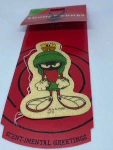 Looney Tunes Air Freshener- Marvin Martian/6 Pack. Organic Peach & Ginger. - Picture 1 of 2