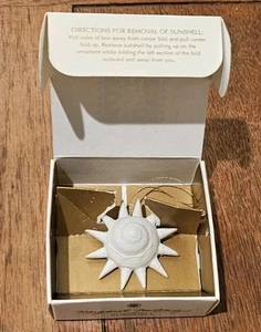 Vintage Margaret Furlong SUNSHELL Ornament NIB 1993 White Porcelain 2" Seashell - Picture 1 of 6