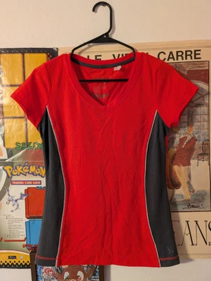 Camiseta Danskin Now Active Manga Corta Informal Mujer Talla Pequeña S Infrarrojo  Foto 1 de 4