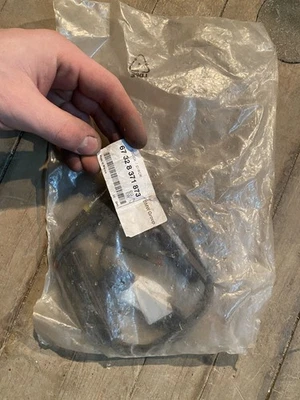 BMW 1997-1999 - 67328371873 Kit de reparación de refrigeración del ventilador resistencia OEM nuevo stock antiguo Foto 1 de 2