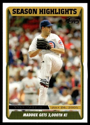 2005 Topps Updates & Highlights Greg Maddux Chicago Cubs #UH112 - Image 1 of 2