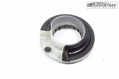 Nissan Rogue 2021-25 tracción delantera trasera izquierda o derecha muelle helicoidal aislante inferior OEM Foto 1 de 4