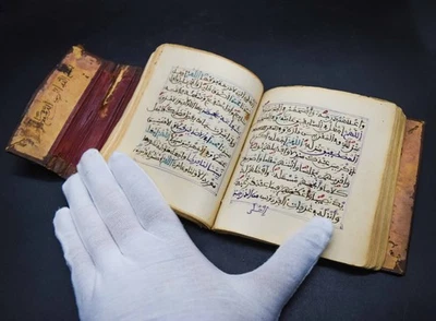 Rare Khate Maghrabi Manuscript with Coral & Lapis Ink, handwritten Arabic - Image 1 of 4