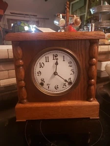 Antique Clock OAK HANDMADE No Glass BEAUTIFUL DEEP CHIME Works Farmhouse Cottage - Picture 1 of 14