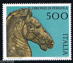 ITALIA 1 FRANCOBOLLO ARTISTICO CULTURALE ITALIANO TESTA CAVALLO 1988 nuovo** - Foto 1 di 1