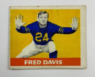 1948 Leaf Football #27 Fred Davis (Bears) 126E-01 - Image 1 of 2