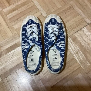 MLB Playball Pantolette Monogram New York Yankees Denim NY Sneaker Blau US 7 - Bild 1 von 5