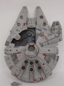 Hasbro 2008 Star Wars Millennium Falcon The Legacy Collectable W/ Working Sounds - Picture 1 of 17