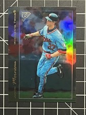 Justin Morneau - 2005 Topps Gallery - Minnesota Twins