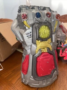 Marvel Avengers Infinity War Electronic Iron Man - GAUNTLET Fausthandschuh - Bild 1 von 2