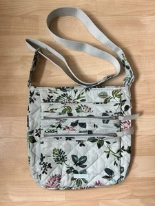 Vera Bradley Per Twill Triple Zip Hipster Crossbody Seawater Blooms 156007-VBA19 - Picture 1 of 5