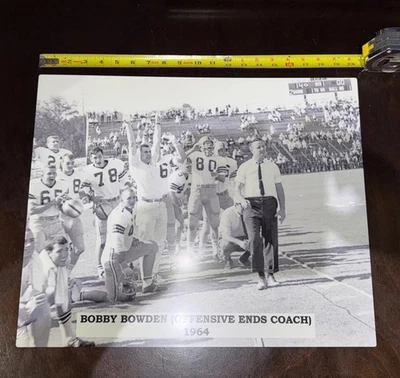 Foto de campo de Bobby Bowden 1964 16x20 metal Foto 1 de 4