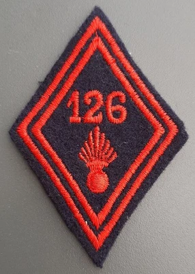 Insigne 126° RI RÉGIMENT INFANTERIE Losange tissu modèle 1945 Patch ORIGINAL - Photo 1/2