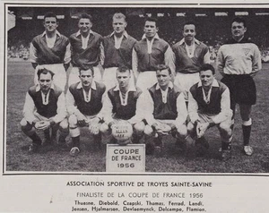 1961  --  FOOTBALL  ASSOCIATION SPORTIVE TROYES SAINTE SAVINE  1956   3F453 - Picture 1 of 1