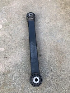 2019-2024 Dodge Ram 6.7L 2500 3500 OEM Rear Lower Left Control Arm 68409755AA - Picture 1 of 4