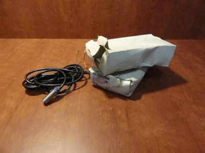 Telemecanique XS1 N12PA340 proximity switch  091134 - Image 1 of 3