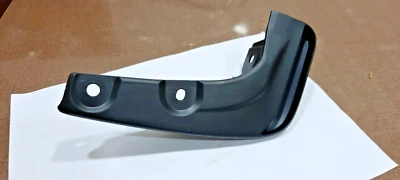 SOLAPA DE BARRO LADO IZQUIERDO PARA SUZUKI SWIFT DZIRE 2018 OEM Foto 1 de 4
