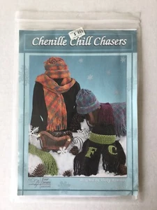 Chenille Chill Chasers Nähen Handarbeit Muster Mütze & Schal personalisiert - Bild 1 von 2