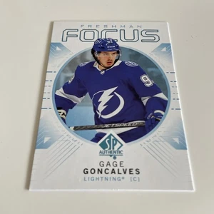 NHL Card-Gage Goncalves-Blue Freshman Focus-SP Authentic 2024-25-Lightning - Bild 1 von 2