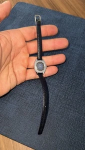 Vintage 1970s Timex Chrome Plated Silver-Tone Wind-up Analog Ladies Watch TESTED - Picture 1 of 4