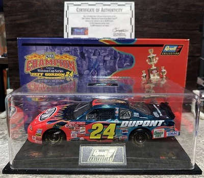 2001 JEFF GORDON DUPONT 4X CHAMPION 1/24 REVELL COLLECTION DIECAST NASCAR - Image 1 of 4