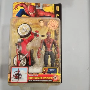 Figura de acción scooter Spider-Man 2 con lanzamiento de pizza Toy Biz 2004 H39 - Imagen 1 de 6