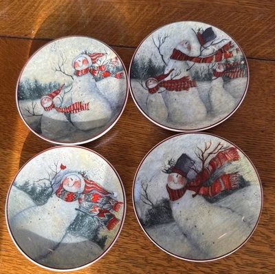 Susan Winget Cerámica Muñeco de Nieve Familia 4 Mini Platos Navidad Decoración de Pared Adornos Foto 1 de 4