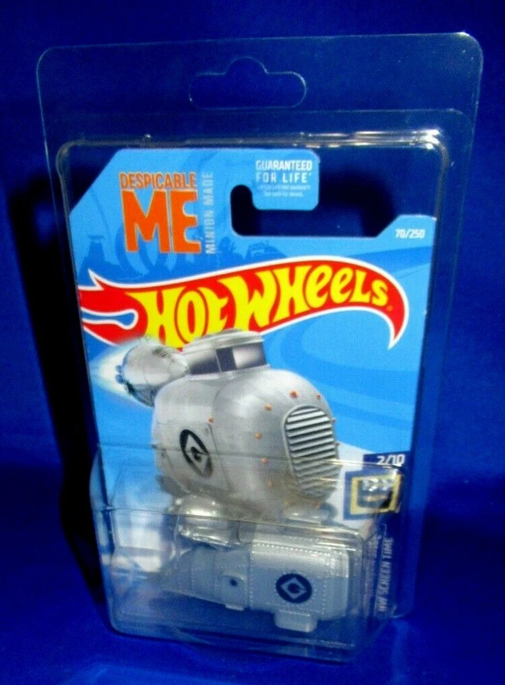 Hot Wheels MIGHTY K Spoke Wheels 1:64 Diecast Vehicle - White (HCT32-M9COA)