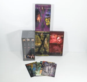 Lot of 6 The X Files VHS Cassette Tapes TV Episodes Sci-fi Cards Alien Show - Picture 1 of 18