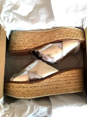 NUEVO ZARA talla 42 Foto 1 de 4