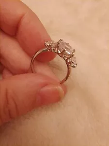 Beautiful Clear Crystals Of Three Round Cut Gems White Gold Plated UK S, USA 9 - Picture 1 of 5