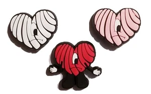 ¡Dijes de zapatos Hearts Eye 3 piezas! ¡NUEVO! ¡Compatible con Croc! Para zapatos, pulseras, artesanías y - Imagen 1 de 2