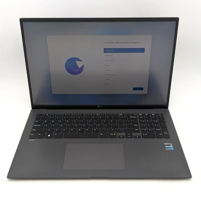 LG Gram 17Z90R-K.ADS9U1 17" i7-1360P 32GB DDR5 256GB SSD Windows 11 Home - Image 1 of 4