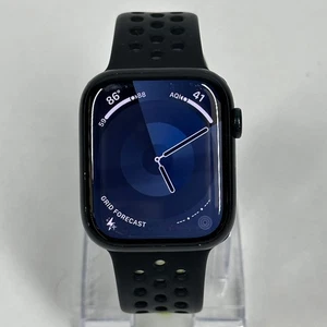 GPS Only Apple Watch Series 8 45MM Midnight Aluminum Nike Sport Band MNP83LL/A - Photo 1 sur 12