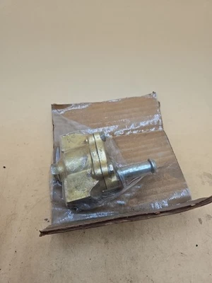 ALCO Controls 231WB 12P06 Water Service Solenoid Valve - Image 1 of 2