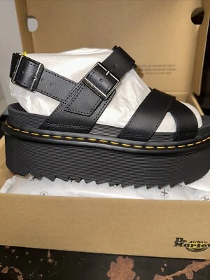 Zapatos para mujer Dr. Martens VOSS QUAD CUERO PLATAFORMA SANDALIAS 26725001 NEGRO Foto 1 de 3