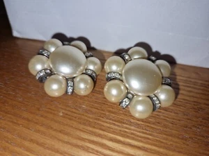 Pearl & Diamond style Earrings Clip On - Picture 1 of 4