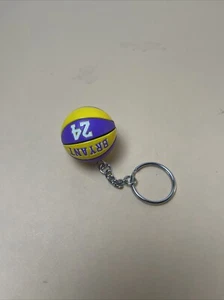 Portachiavi basket NBA LAKERS, KOBE Bryant #24 - Foto 1 di 5