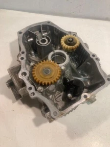 11300-Z6M-010 HONDA ENGINE CRANKCASE COVER OIL PAN - Picture 1 of 4