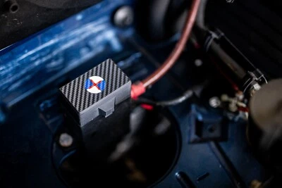 Cubierta de terminal de batería positiva BMW E36 serie 3 92 - 99 y Z3 96 - 00 Foto 1 de 4