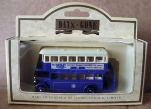 LLEDO MODELS OF DAYS GONE #15024 1932 AEC REGENT DOUBLE DECK BUS R.A.C. NIB - Picture 1 of 5