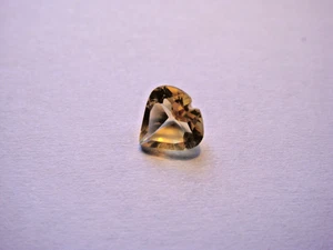Citrine Heart Cut Gemstone 7 mm x 7 mm 1 carat Gem Yellow Stone - Picture 1 of 3