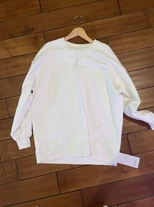 Lululemon Perfectly Oversized Crew Size 10 NWT - Picture 1 of 6