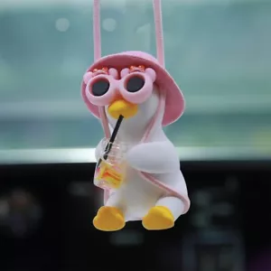 Cool Swinging Duck Car Hanging Ornament, Pendant Interior Rearview Mirror Decor - Picture 1 of 5