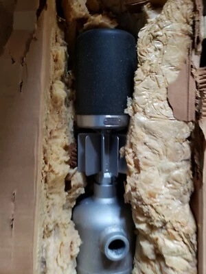 Magnetrol B75-1X-S17 Liquid Level Switch New - Image 1 of 4