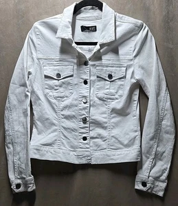 KUT From the Kloth Jeansjacke Amelia weiß Medium silber Knopf Plissee  - Bild 1 von 8
