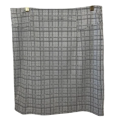 Michael Michael Kors Black and White Plaid Straight Mini Skirt Women's Large - Image 1 of 4