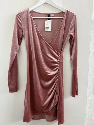 H&M Blush Pink Velvet Wrap Long Sleeve Dress Size 4 - Image 1 of 2